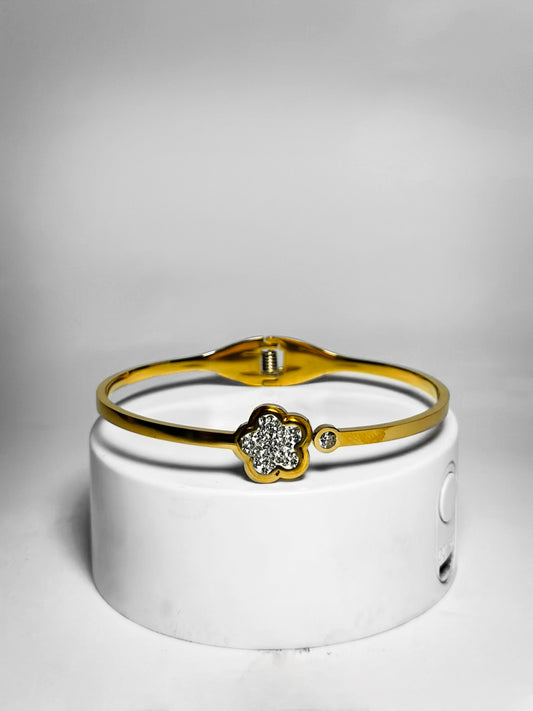 Petal Pulse Bracelet